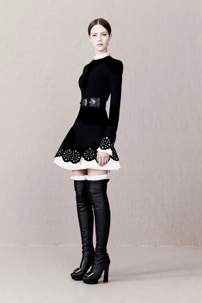 Look 4